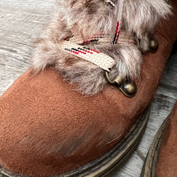 Lilliana faux fur lace up boots - Picture 11 of 12